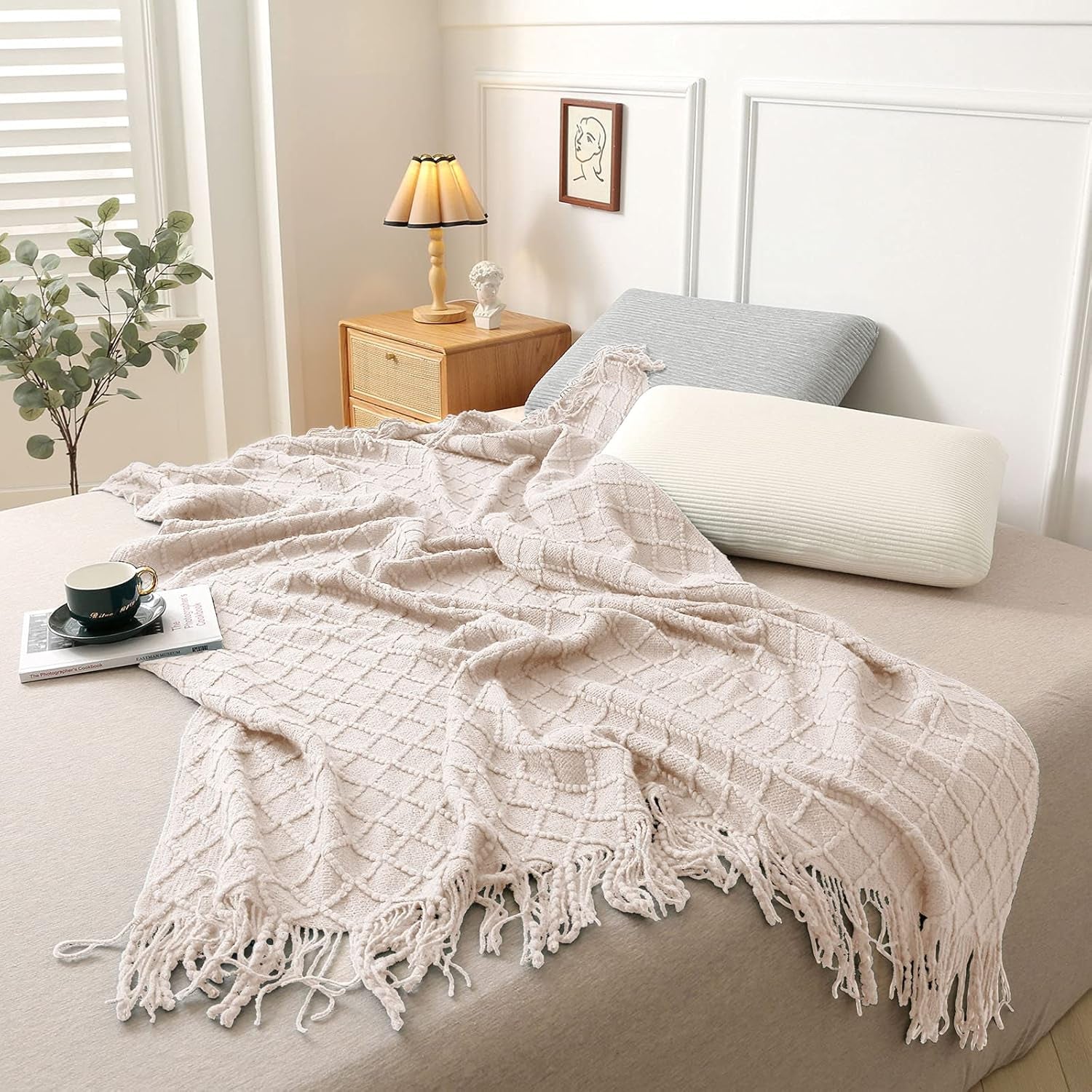 White Blanket Throw, Knit Throw Blanket, Boho Throw Blanket for Couch,Bed, Farmhouse Throw Blanket, Lightweight Woven Throw Blanket, Decorative Throw Blanket (50"X60")